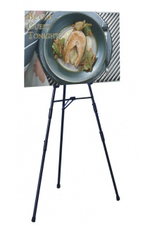 Rubber tips to prevent slipping Metal floor easel with rubber tips to prevent slipping